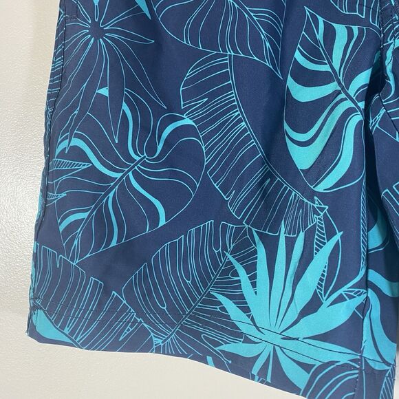 Trinity Coast Swim Trunks Men XS Navy Mint Mesh Lining Side Pockets Floral - Picture 2 of 13